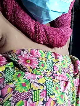 Stripchat Sex Cam for curelybaby