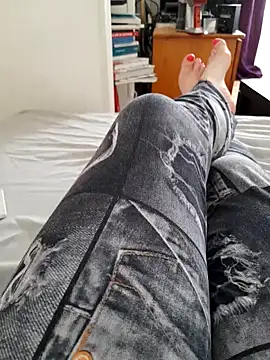 Stripchat Sex Cam for feetclara7