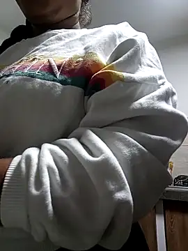 Stripchat Sex Cam for cindy_damm