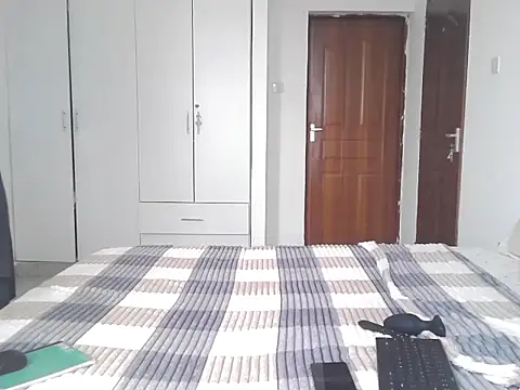Stripchat Sex Cam for petiteebony_81