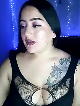 Stripchat Sex Cam for kirara_dirty