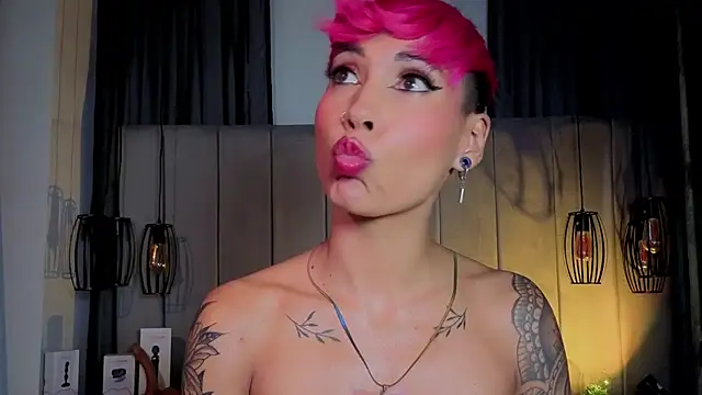 Stripchat Sex Cam for MiaMorgan_