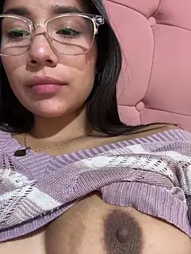 Stripchat Sex Cam for lau_star