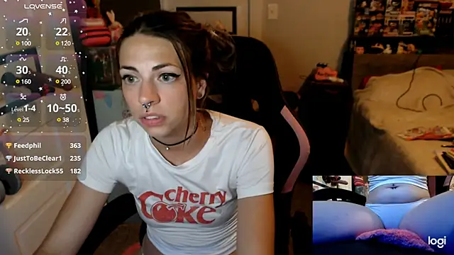 Stripchat Sex Cam for KierBearKisses