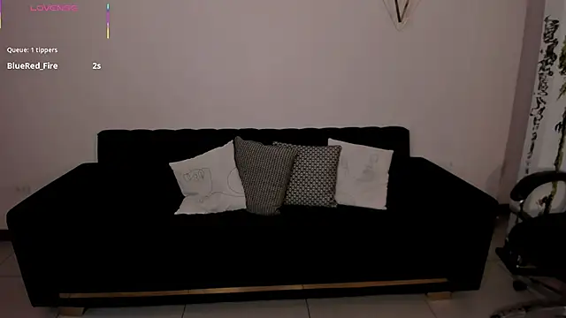 Stripchat Sex Cam for DolcieElliot