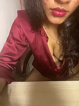 Stripchat Sex Cam for MaggieMasala