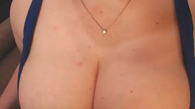 Stripchat Sex Cam for BustyKatty