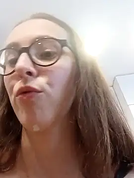 Stripchat Sex Cam for MartiniiSelenna