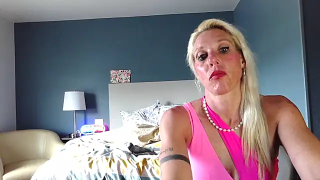 Stripchat Sex Cam for Glamazing