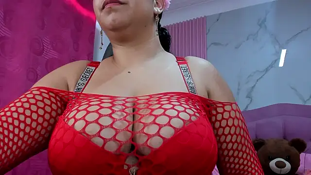 Stripchat Sex Cam for Emy_topless