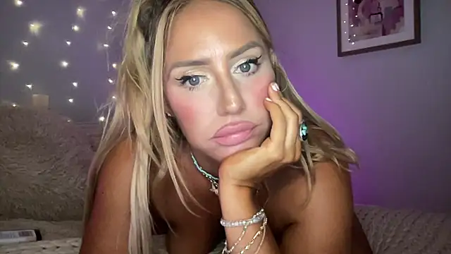 Stripchat Sex Cam for Fitnessbabe69
