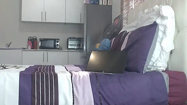 Stripchat Sex Cam for Melanin-Monroeee