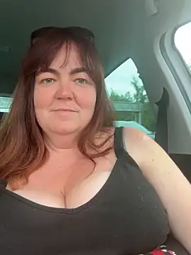 Stripchat Sex Cam for curvy-milf-abbie