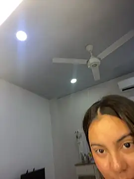 Stripchat Sex Cam for lovelyrosee_