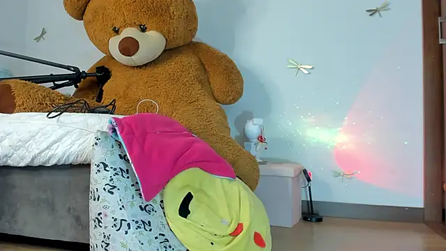 Stripchat Sex Cam for princessluna_19