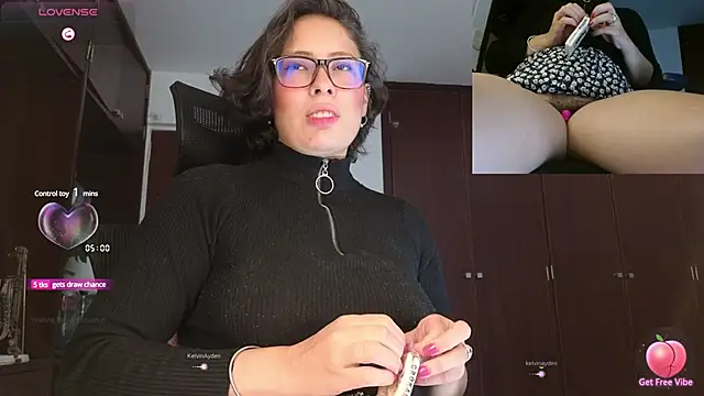 Stripchat Sex Cam for sophia_dumont
