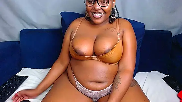 Stripchat Sex Cam for CHERRYYUMMY