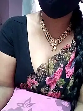 Stripchat Sex Cam for Tamilpriyamallu