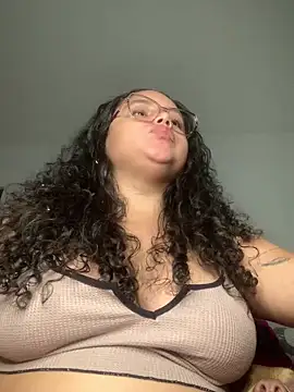 Stripchat Sex Cam for CurlyGirl_1