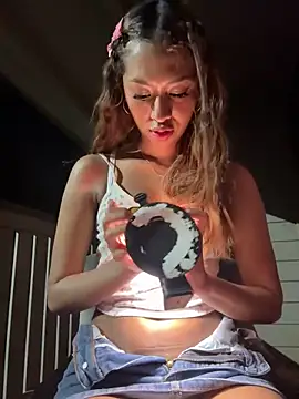 Stripchat Sex Cam for SugarHeatBunny