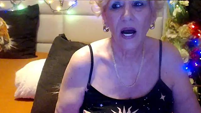 Stripchat Sex Cam for HappyWomanOn