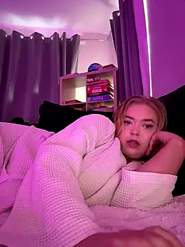 Stripchat Sex Cam for KaylaTrudi