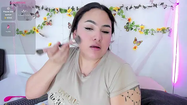 Stripchat Sex Cam for antonellarouss_