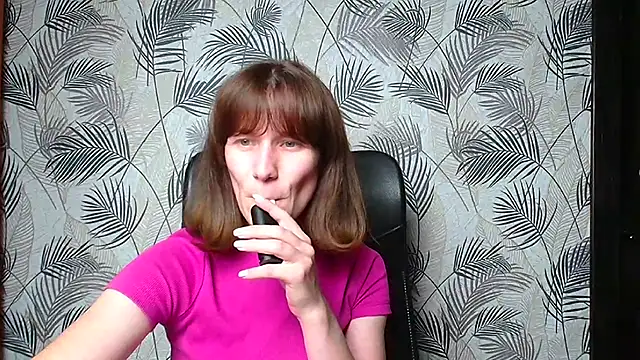 Stripchat Sex Cam for Kelly_Kisss