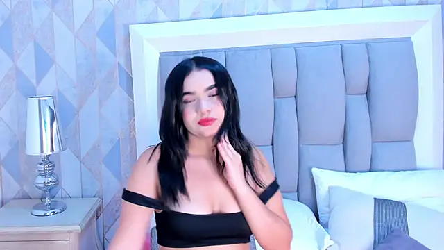 Stripchat Sex Cam for MarianaRodriguez88