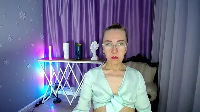 Stripchat Sex Cam for queen_a_n_i