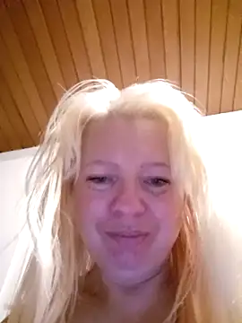 Stripchat Sex Cam for Lauri_scherri