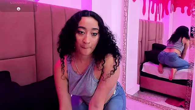 Stripchat Sex Cam for Xena_Devil