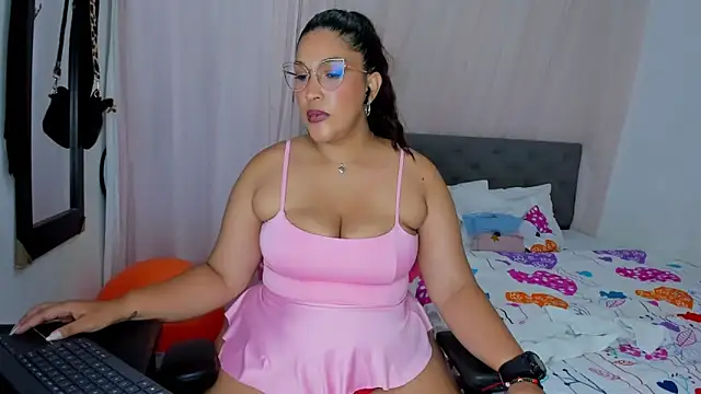 Stripchat Sex Cam for Ivy_horse_